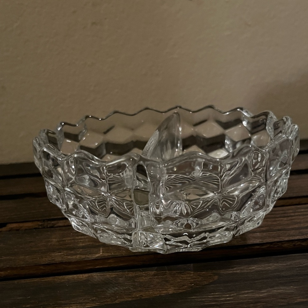 Vintage American Fostoria divided bowl